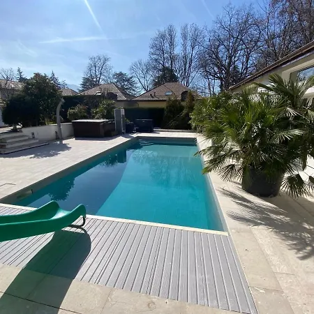 Villa Mont-blanc Poolhouse *